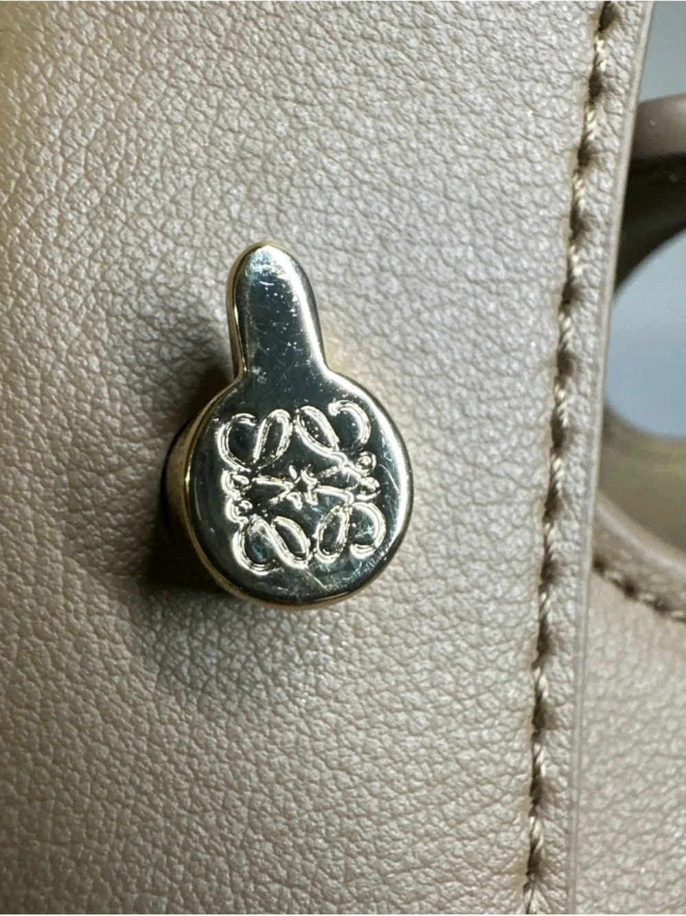 Loewe barely used